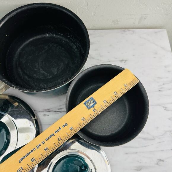 T-fal Blue Non Stick Pots And Pans Bundle Of 4 (4 Pans 2 Lids) - Picture 6 of 10